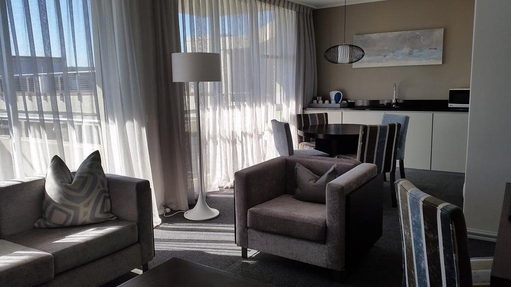 Lagoon & Hotel 4*