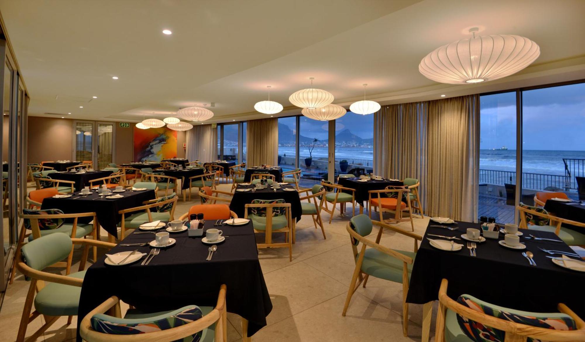 Lagoon & Hotel Cape Town